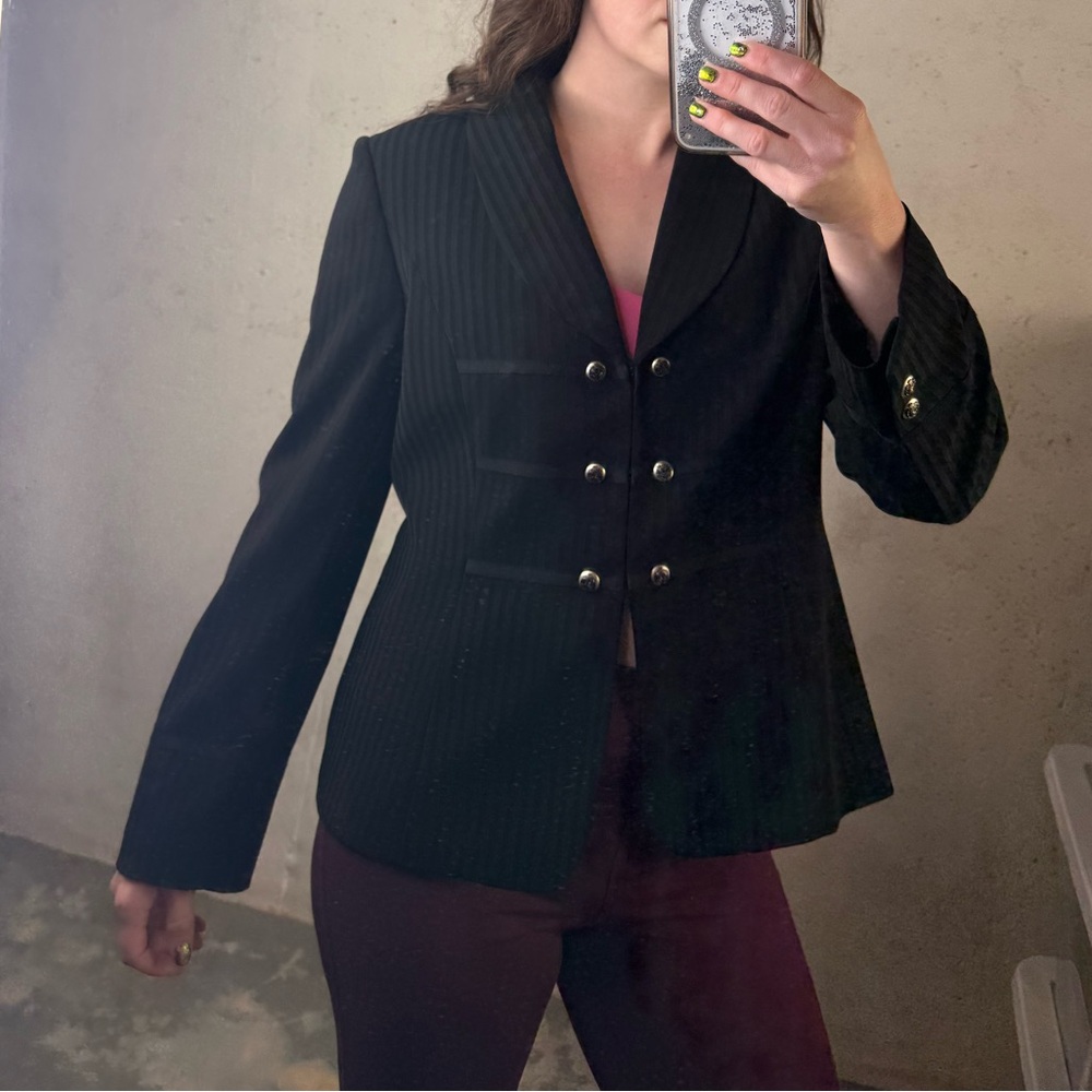 Vintage Tahari Black Double-Breasted Style Blazer Jacket in Black Size 12 Petite - Picture 3 of 10
